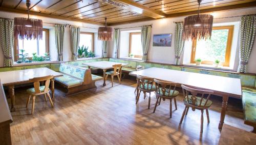 ห้องอาหาร, Ridehouse in สคลาดมิง