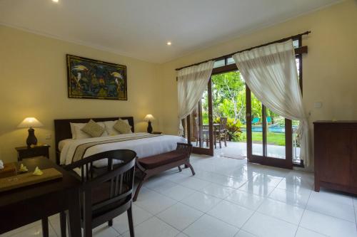 Nyoman Sandi Guest House