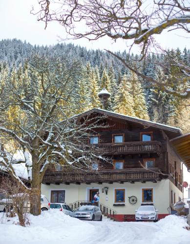 ทางเข้า, Ridehouse in สคลาดมิง