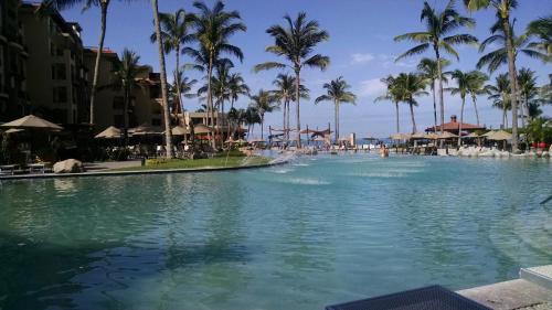 Suites at Villa del Palmar Flamingos Beach Resort Riviera Nayarit – Nuevo Nayarit, TX