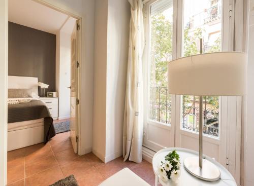 

Lavapiés Boutique - MADFlats Collection