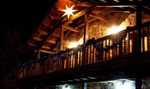 Erkély/terasz, Apartamentos turisticos LAS CARBALLEDAS in Santa Colomba De Somoza