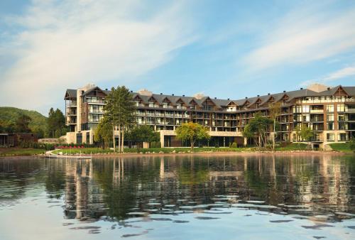 Entourage sur-le-Lac Lac-Beauport