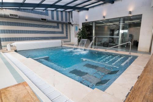 Hotel Spa Paris - image 7