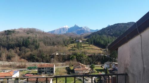 Vista Alpi Apuane