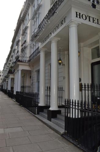 Garden Court Hotel - image 8