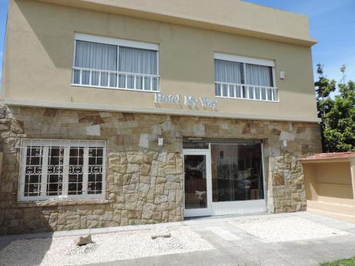 Entrance, Hotel My Way in Bosque Peralta Ramos