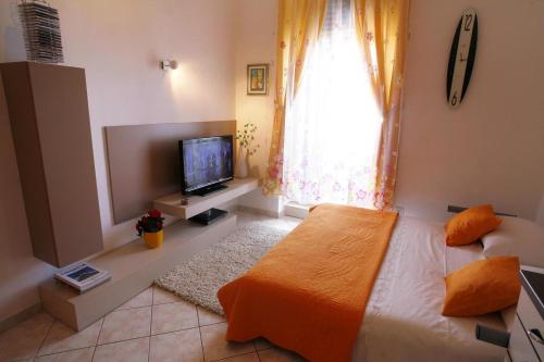 Apartments with WiFi Split - 4856, Split (photo 8)