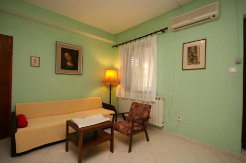  Apartment Njivice 407a in Njivice