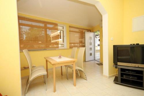 Apartments with a parking space Opatija - 7844 - main image