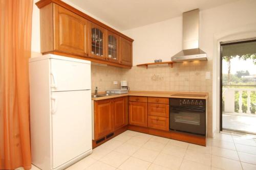 Apartments with a parking space Sali, Dugi otok - 8084