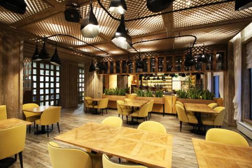 Hotel Princess Frog - image 5
