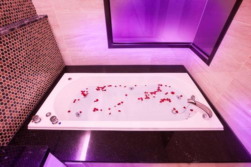 富士都商務汽車會館 台南市旅館308號 in Rende District