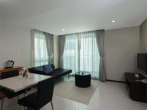 Silom Lofts - image 4