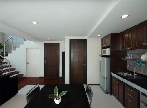Silom Lofts - image 2