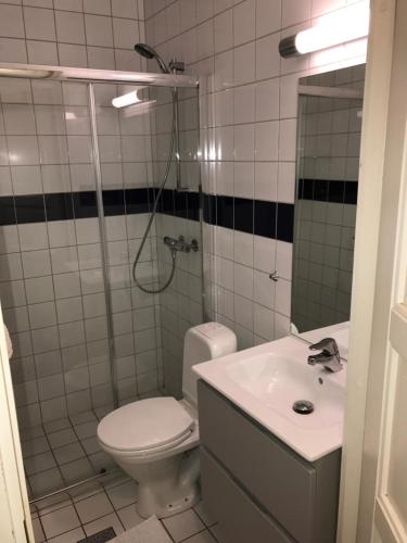 OSLO S City Center Apartments - image 5