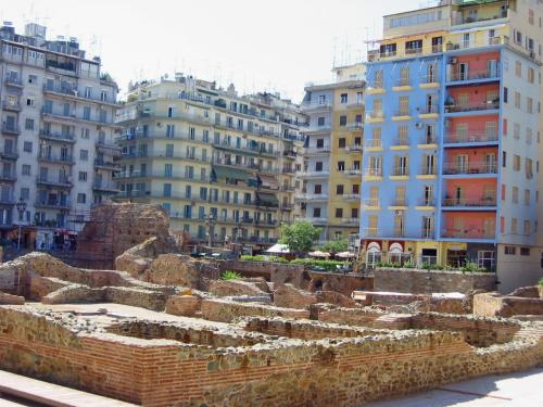 

Navarino Square Apartment