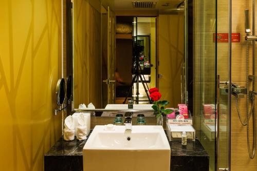 Vilu Reef International Hotel