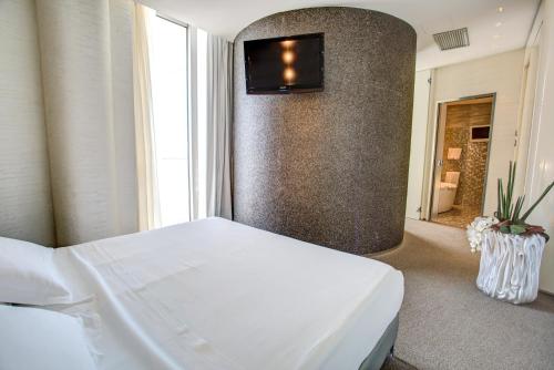 Luxury Two-Bedroom Suite - Split Level with sea view