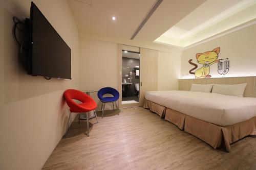 room detail thumbnail 0