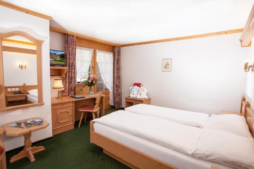 Hotel Simmenhof Room Type - Standard Double Room