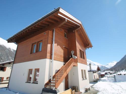 Chic Holiday Home in Livigno near Ski Area Livigno