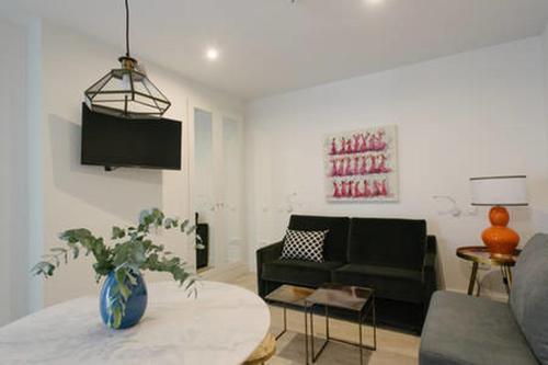 Apartamentos RG Suites Plaza del Salvador 4