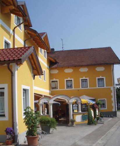  Kirchenwirt Mayr, Pension in Franking bei Ostermiething