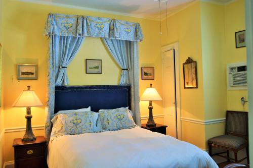 Bellevue Manor in นิวพอร์ท (RI)