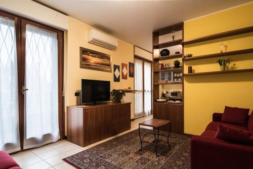  Cozy Penthouse in San Donato Milanese
