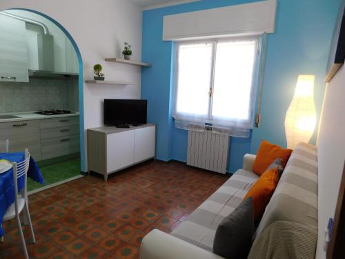  Casa Azzurra in Riva Ligure
