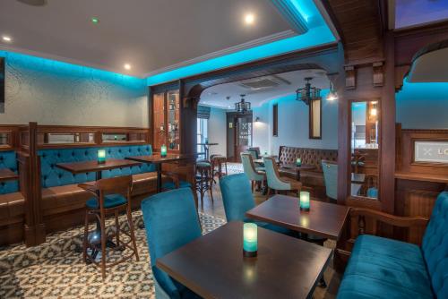 Shipquay Boutique Hotel - image 2