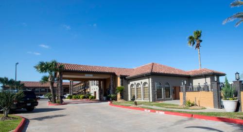 Best Western Executive Inn El Campo - image 12