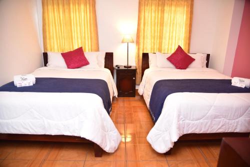 Twin Room image 3