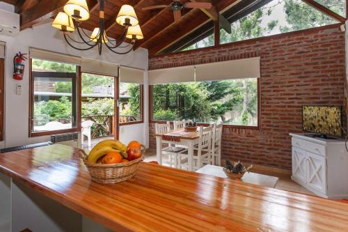 Cabanas La Mandragora in Mar De Las Pampas