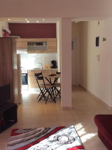 Sunny apartment, Atény (fotografie 8)
