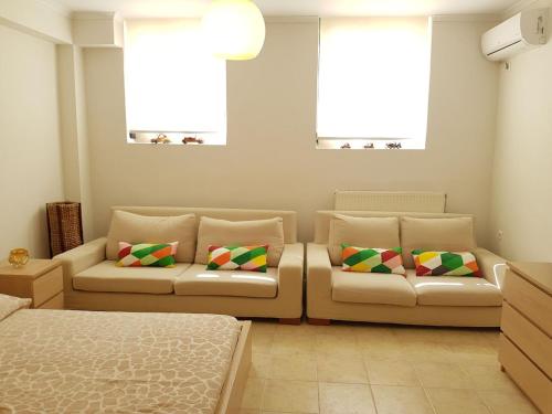 Villa Pandora - Angela & Michali - image 2