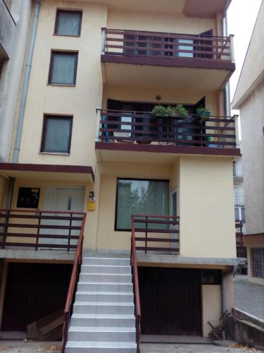 Porodicni apartman,Viktor cafee - Apartment - Šabac