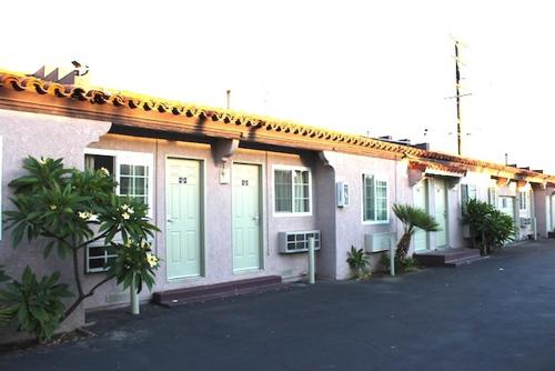 Beacon Motel – Long Beach, CA