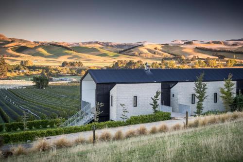 Black Estate B & B - Accommodation - Waipara