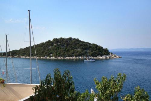  Apartment Zaklopatica 995a in Lastovo