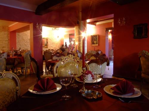 ห้องอาหาร, Hotel Royal in ซาเลา