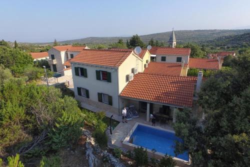  Luxury villa with a swimming pool Dracevica (Brac) - 11156 in Dračevica