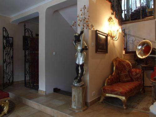 Hotel Royal - image 14