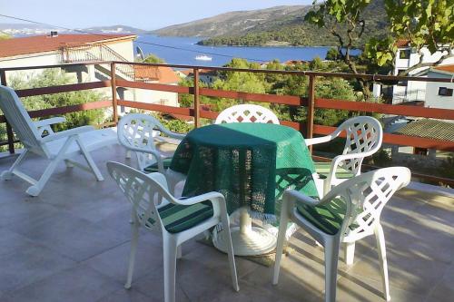 Apartments with a parking space Marina Trogir - 2036 Marina 