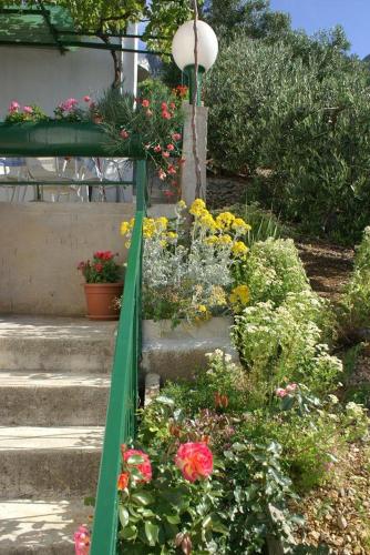 Apartments by the sea Pisak Omis - 2742 - image 6