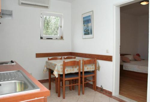 Two-Bedroom Apartment with Terrace and Sea View room in Apartment Orebic 4565e