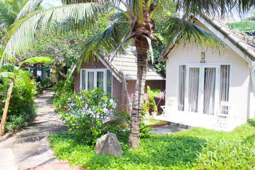 

Mui Ne Paradise Beach Resort