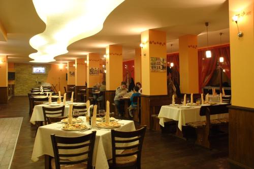 Park Hotel Dryanovo - image 2