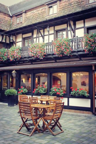 Le Gouverneur Hotel - main image